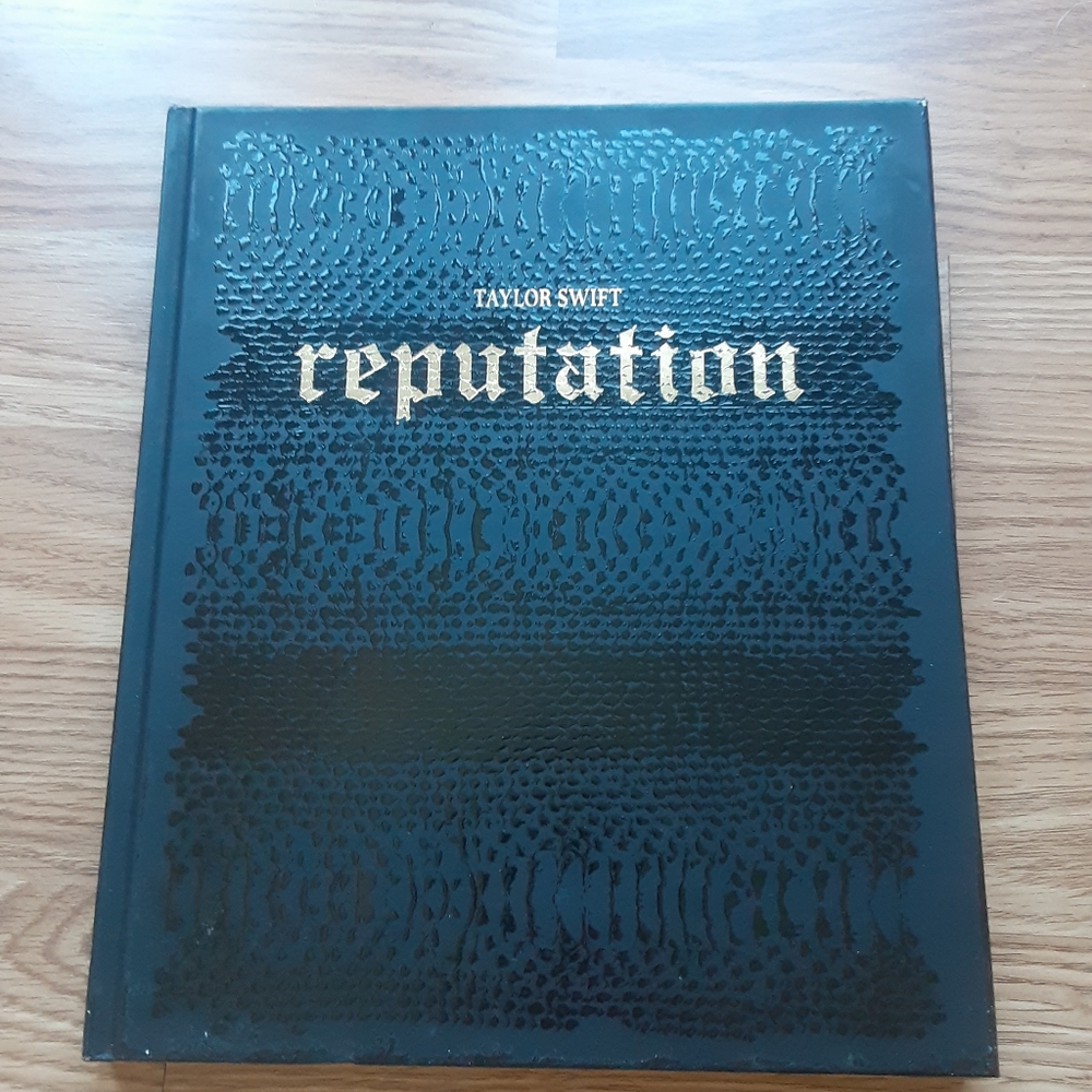 TS REPUTATION BOOK